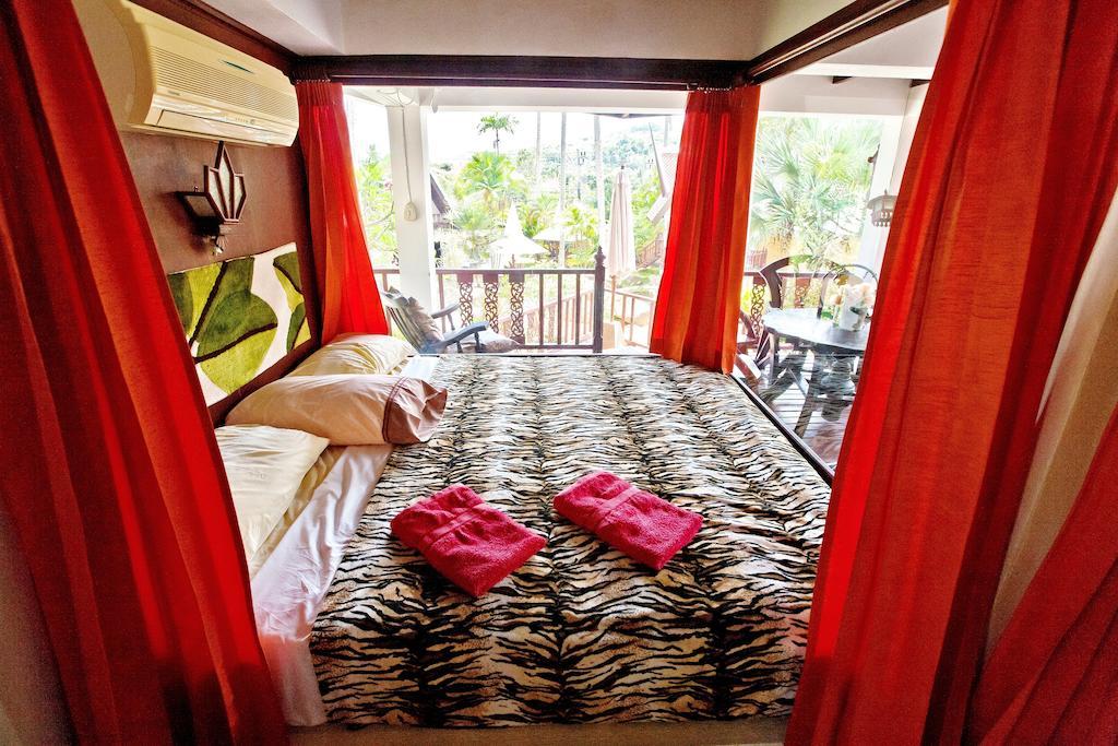 Nai Harn Coco Palace Resort חדר תמונה
