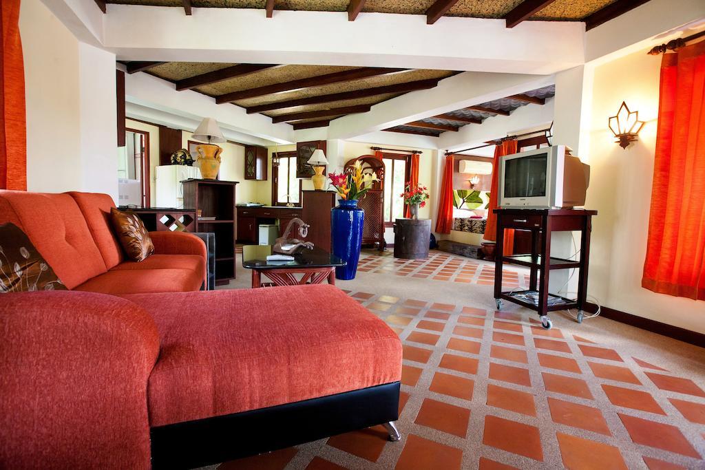 Nai Harn Coco Palace Resort חדר תמונה