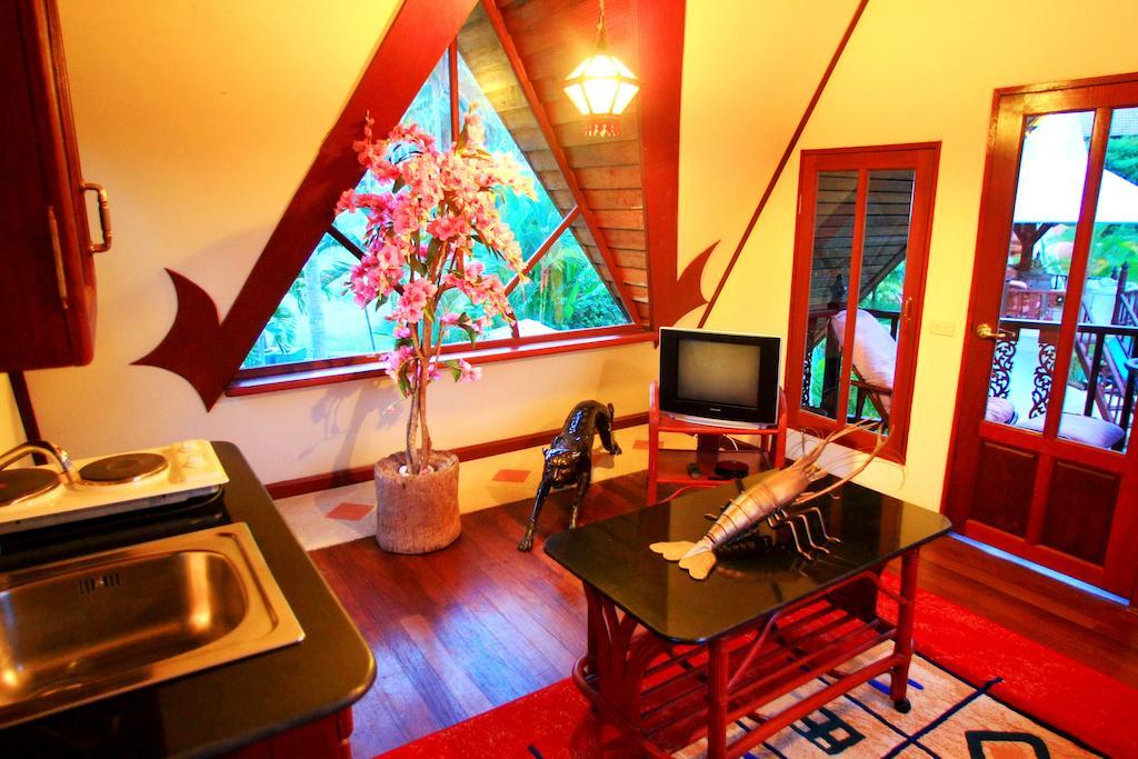 Nai Harn Coco Palace Resort חדר תמונה