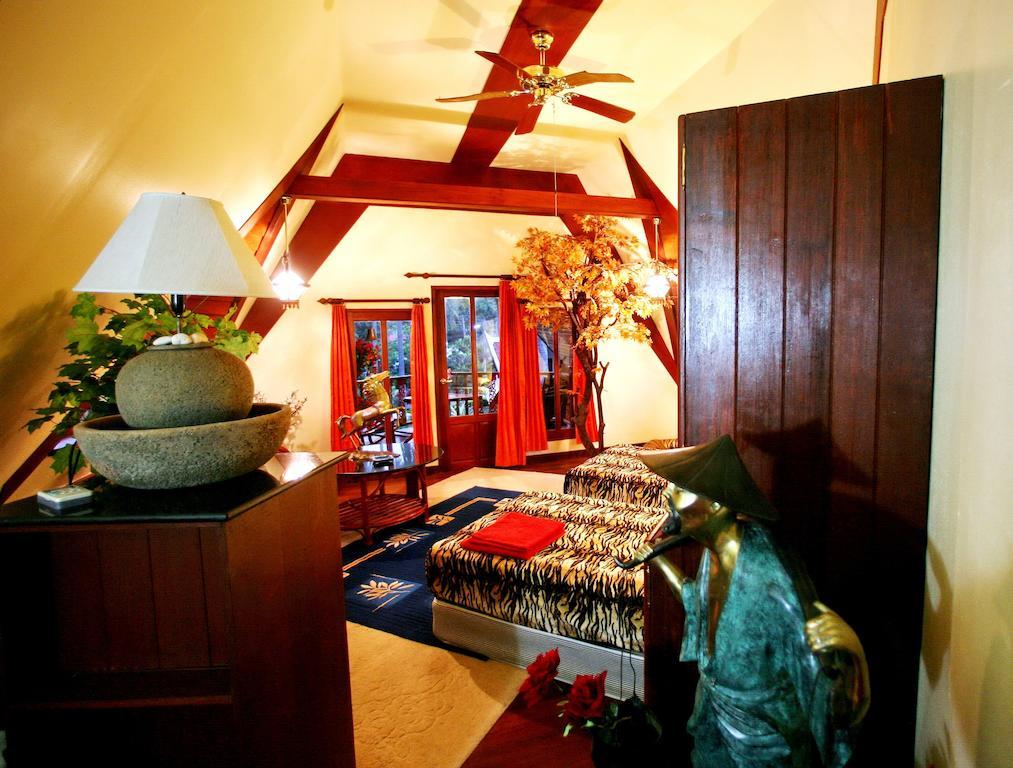 Nai Harn Coco Palace Resort חדר תמונה