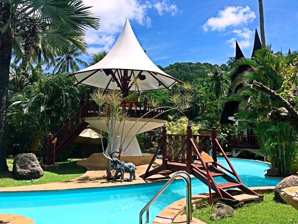 Nai Harn Coco Palace Resort מראה חיצוני תמונה