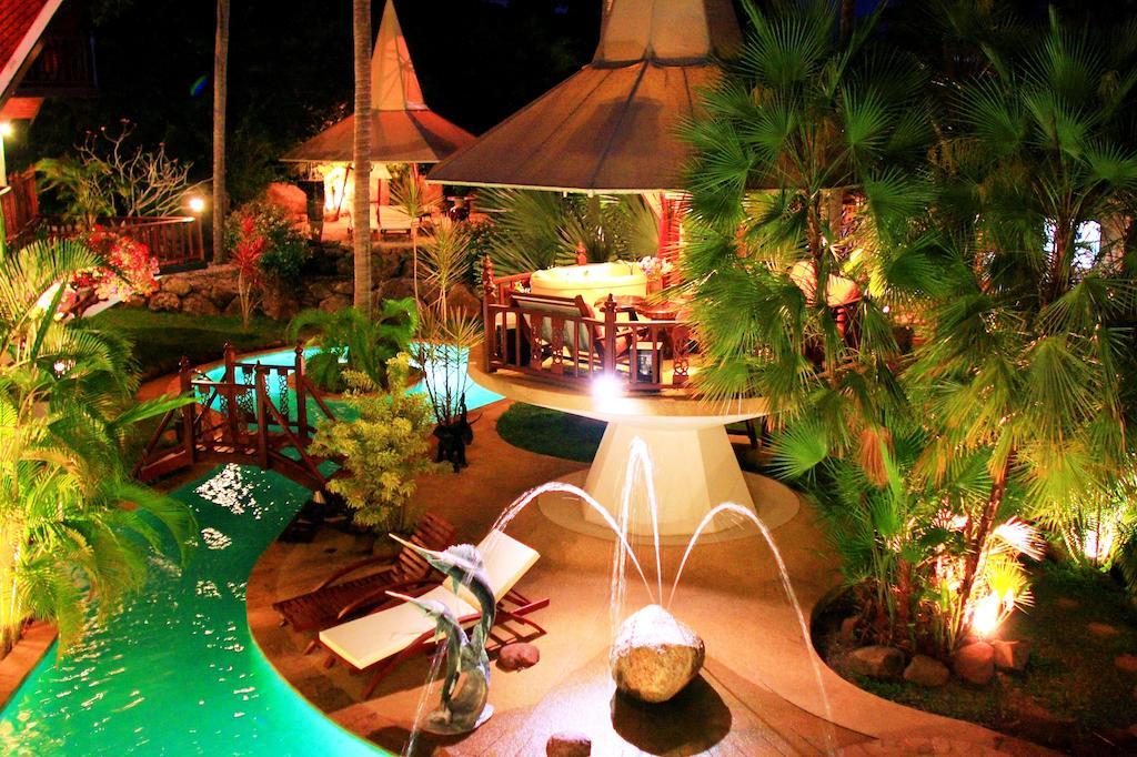 Nai Harn Coco Palace Resort מראה חיצוני תמונה